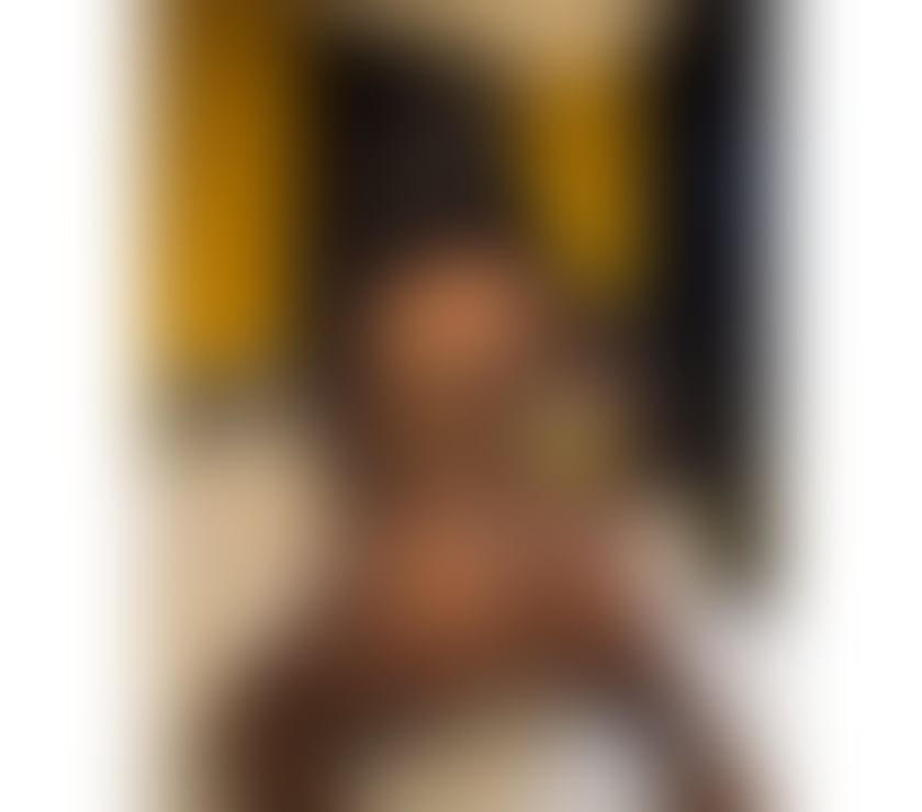 Trans Escorts West London Shepherd`s Bush - West London - Photos for Shakira Brazil brunette 21 cm big performs massage available