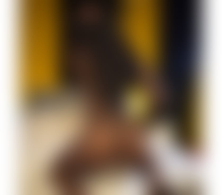 Trans Escorts West London Shepherd`s Bush - West London - Photos for Shakira Brazil brunette 21 cm big performs massage available