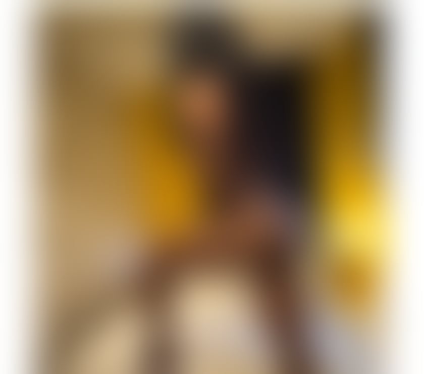 Trans Escorts West London Shepherd`s Bush - West London - Photos for Shakira Brazil brunette 21 cm big performs massage available