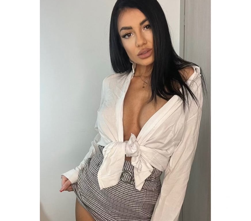 Escorts Glasgow Glasgow City Centre - Glasgow - Photos for Ynna 🎉for the first time here!💚Incall-Outcall