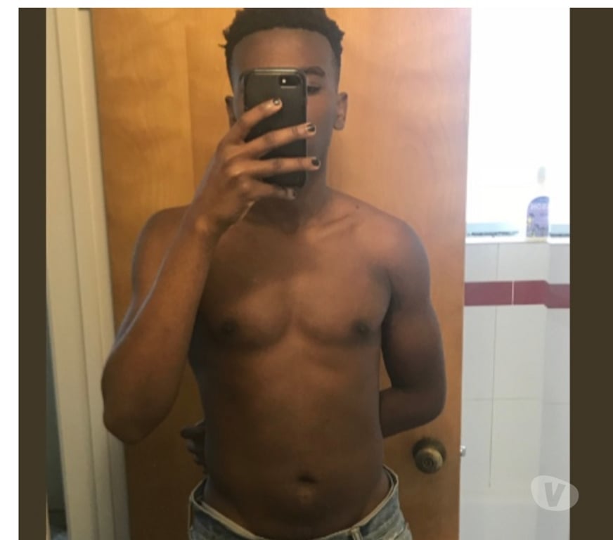 Escorts West Yorkshire Leeds - Photos for Male escort for women only. 07311130312