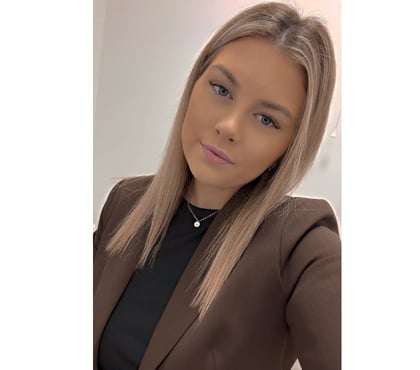 Escorts and Massages Stoke on Trent City Centre Stoke-on-Trent - Photos for Happy to help with your needs.