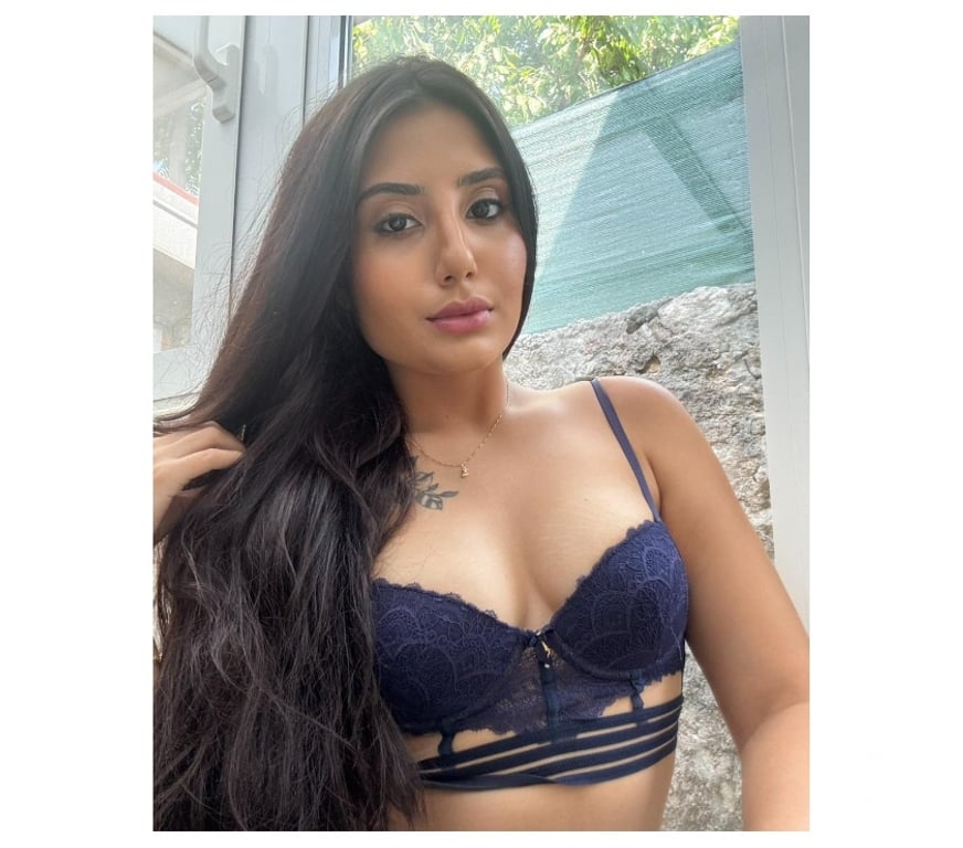 Escorts Central London Mayfair - Central London - Photos for Hot Girl In Town!! First Time