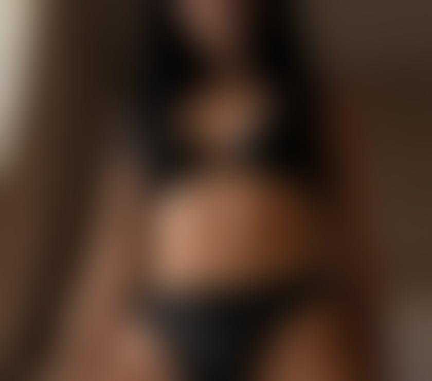 Escorts Merseyside Liverpool - Photos for elegance and refinement 💯