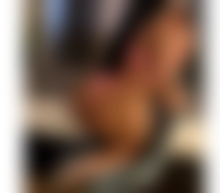 Escorts Shropshire Shrewsbury - Shropshire - Photos for Julia Hello, a hot new brunette and sexy