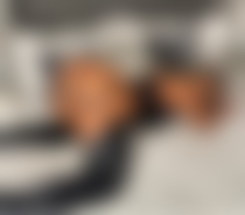 Escorts West Yorkshire Leeds - Photos for New Elegant Girl TOP