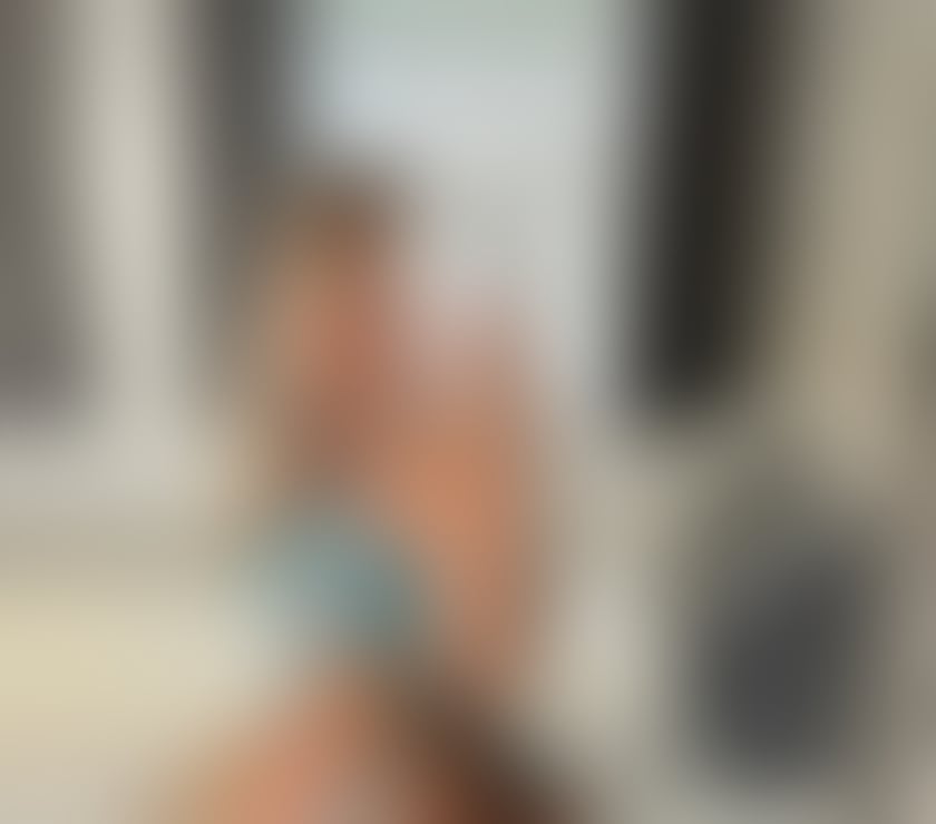 Escorts West Midlands Birmingham - Photos for New Elegant Girl TOP