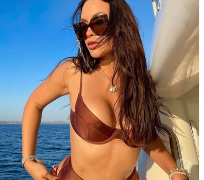 Escorts Canary Wharf Station East London - Photos for Amazing Amanda 💎