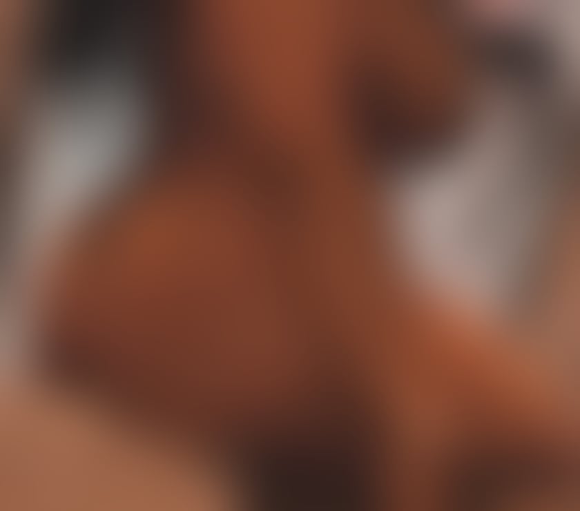 Escorts Shrewsbury Shropshire - Photos for Hi, I'm Sara and I'm here for you.