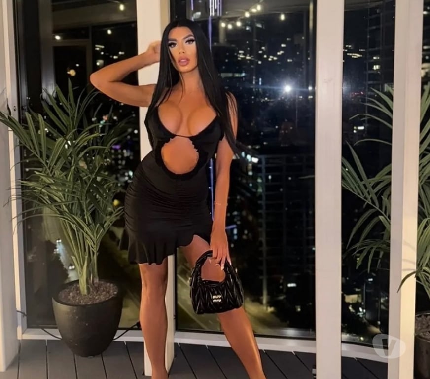 Escorts Hertfordshire Stevenage - Photos for 🆂🆄🅿🅴🆁 🅷🅾🆃 🅱🅾🅳🆈