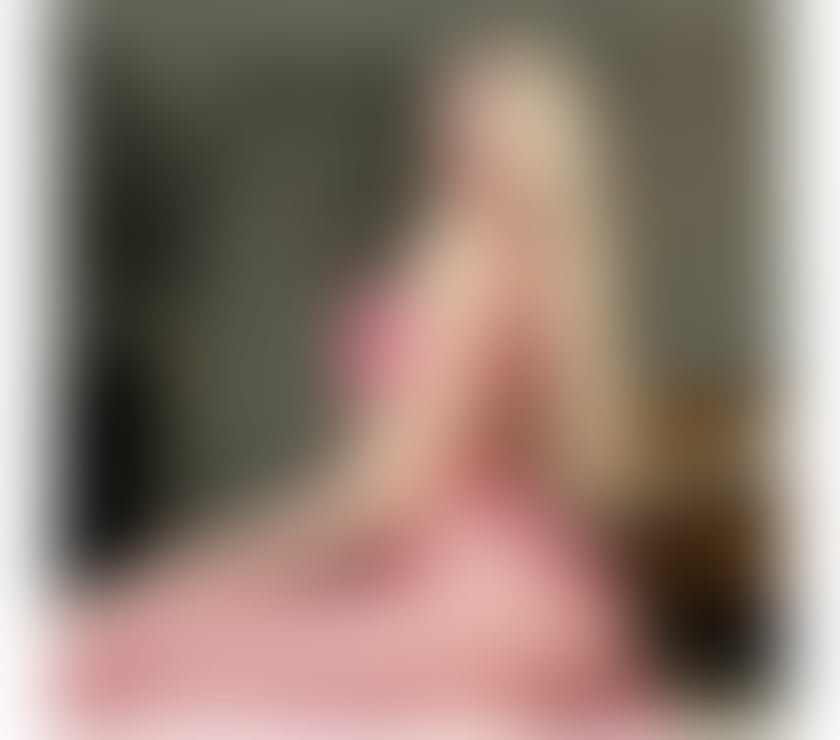 Hello I'm Kim ♥️ now on the town ☺️