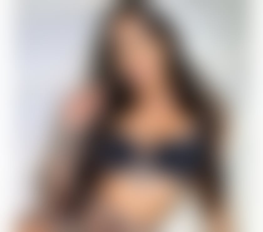 New on town ELBA 💕BEST GIRL