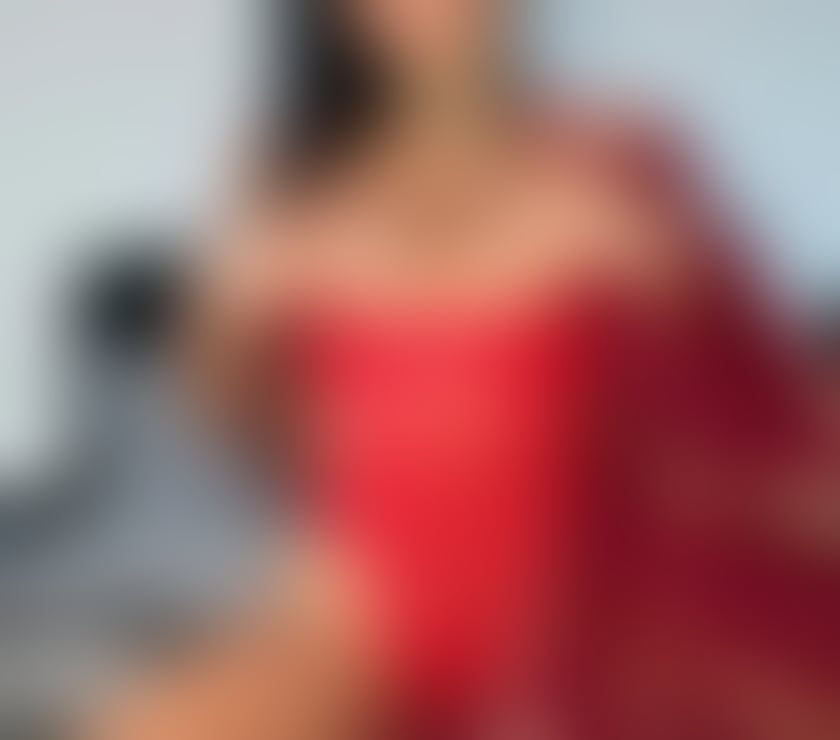 Escorts and Massages Slough Town Centre Slough - Photos for Hi hun I am 25 South Indian girl Lavanya