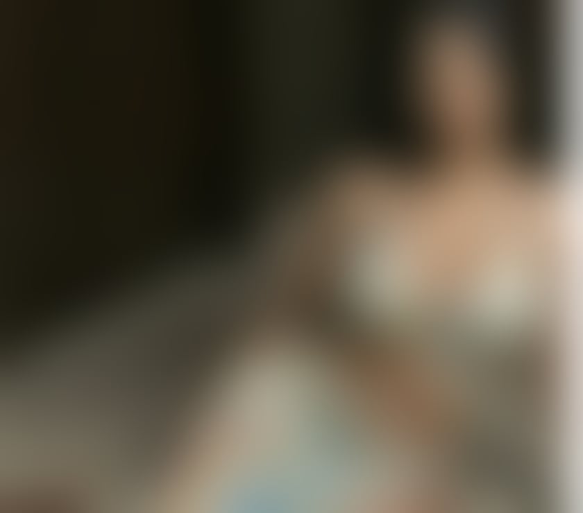 Escorts and Massages Slough Town Centre Slough - Photos for reall pictures no fake incall service india girl