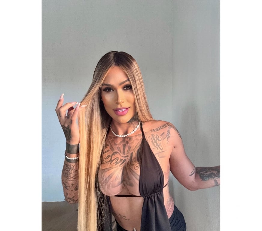 Trans Escorts Glasgow Glasgow City Centre - Glasgow - Photos for EMANUELLY XXL LET’SP4444RTY 🍆🍑🔥