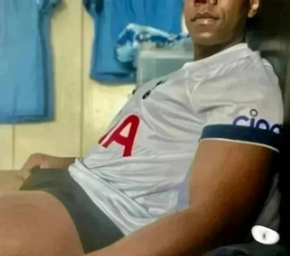  Gay massage Burnt Oak Station North West London - Photos for Bi. Hung. EMAIL ME (email is in the advert)!