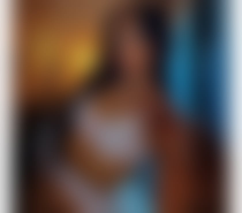 Escorts West Yorkshire Leeds - Photos for British Sofia 3 days only!