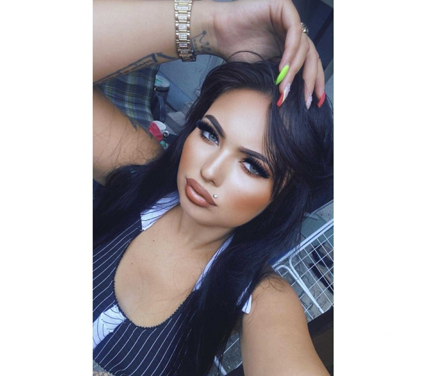 Escorts West London Hounslow - Photos for Amira20 Full GFE😘😘