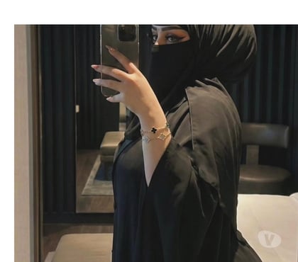 Escorts Slough Town Centre Slough - Photos for Mizna Punjabi girl in slough photo is reall video comfi