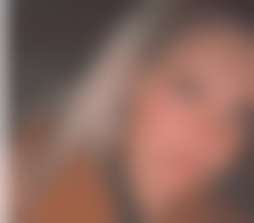 Escorts East London Aldgate Station - East London - Photos for BRITISH BLONDE OMBSHELL IN EAST LONDON