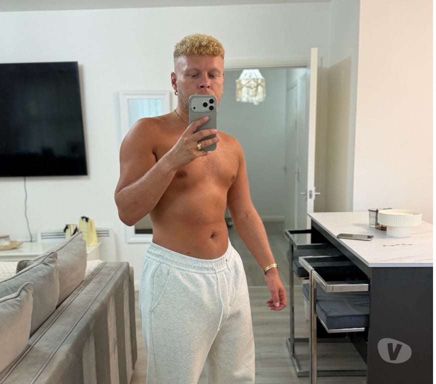  Gay massage Cambridgeshire Cambridge - Photos for Available Accommodate and travel New lad in town 😍