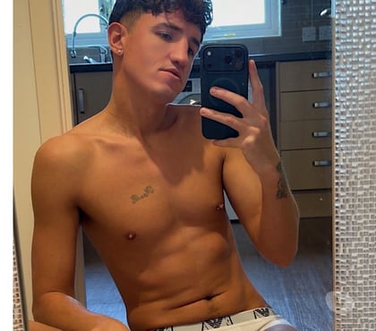 Gay escorts Vaynor Merthyr Tydfil - Wales - Photos for Foot Fetish Model