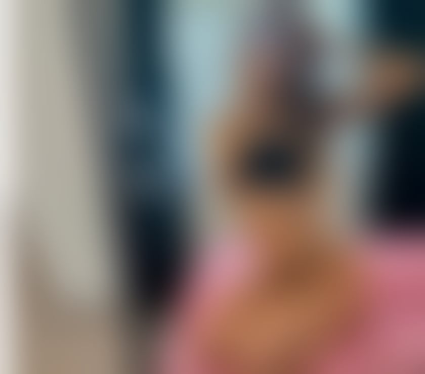 Escorts West Sussex Chichester - Photos for Sara 😘NEW HERE PARTY GIRL🥰🍾🥂