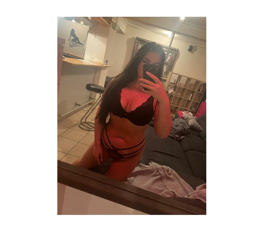 Escorts East London Whitechapel Station - East London - Photos for ❤️NEW LADY❤️OWO😘GFE😘FK😘NO RUSH