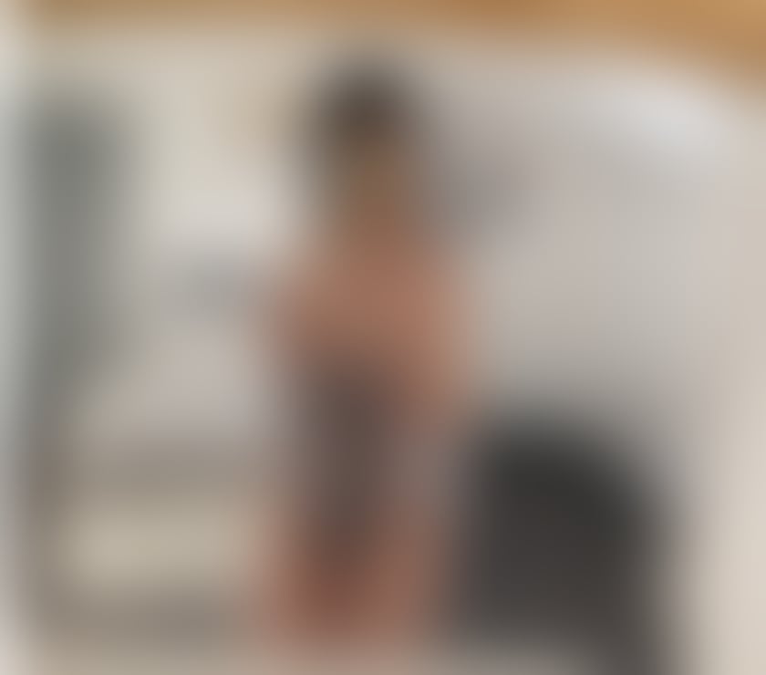 Escorts and Massages Sunderland City Centre Sunderland - Photos for Sensual brunette available in town😜😋