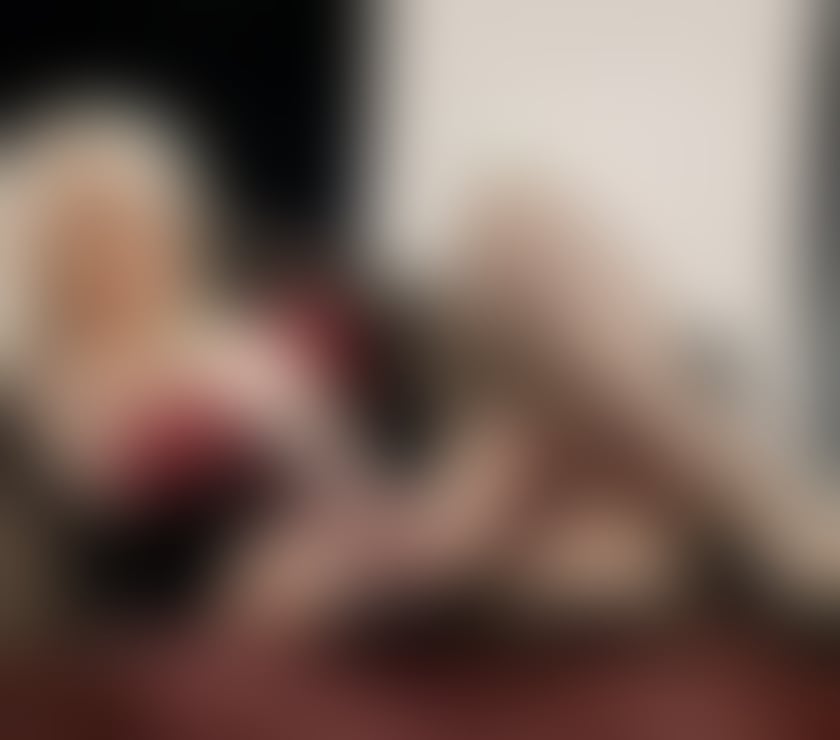 Escorts East London Goodmayes - East London - Photos for Hot Amanda Milf Big natural boob's gfe massage relax