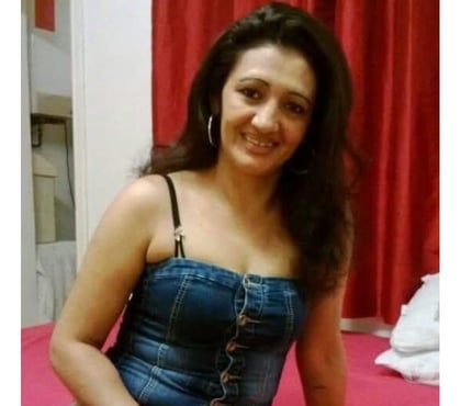 Escorts and Massages Harrow Town Centre Harrow - Photos for 🩷🩷🩷 PARTY MIRA MILF 🩷🩷🩷