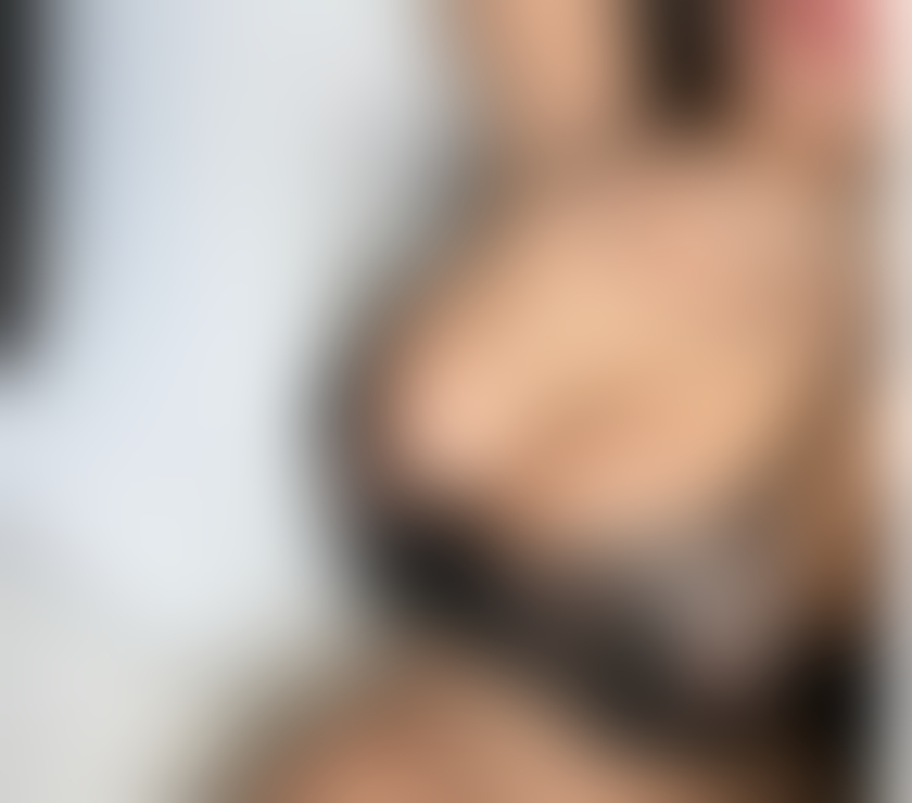 Escorts Belfast City Centre (South) Belfast - Photos for Carla NEW BRUNETTE PARTY