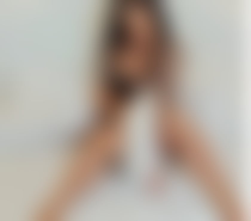 Escorts Belfast Belfast City Centre (South) - Belfast - Photos for Carla NEW BRUNETTE PARTY