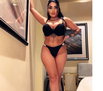 Escorts Belfast City Centre (South) Belfast - Photos for CHRISSA GUARANTEE BEST SERVICE &PART Y 2️⃣4️⃣🕰