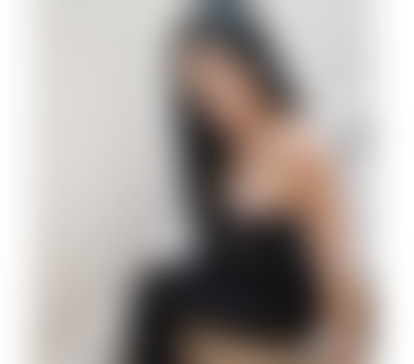 Escorts Surrey Surrey Heath - Photos for MAYA PARTY GIRL🤞 NEW IN TOWN ♥️