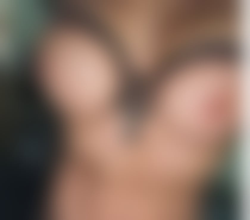 Escorts Edinburgh Edinburgh - Edinburgh - Photos for Escort and Events