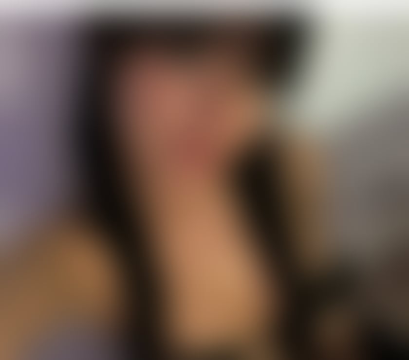 Photos for Lily – Warm & Discreet