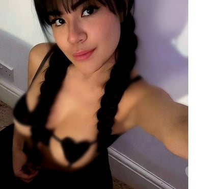 Photos for Lily – Warm & Discreet