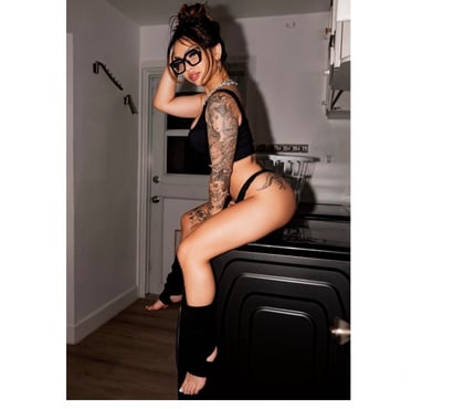 Photos for KELLY PARTY Girl 100% REAL PIC💃🏻🔥😈