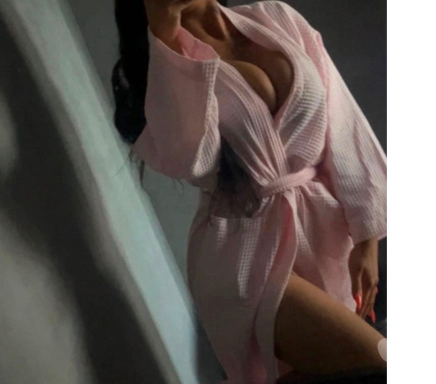 Escorts Leicestershire Hinckley and Bosworth - Photos for MASSAGE BY LISA NEW IN TOWN