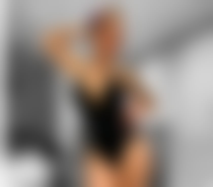 Escorts and Massages Ifield Crawley - Photos for Relaxing and Revitalising Massage by English Sadie!