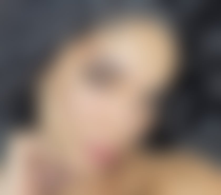 BRAZILIAN🇧🇷SEXY🫦BODY🍾HONEY EYES