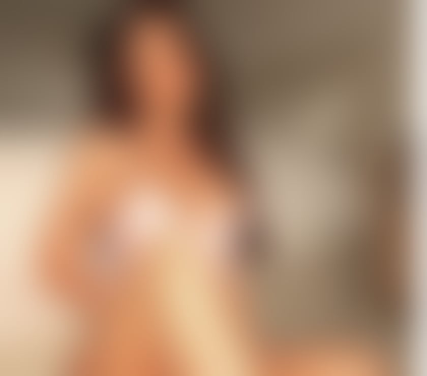 Escorts York York City Centre - York - Photos for SANDRA🌺✨Surrender to Desire✨YOUR MUSE💖PARTY