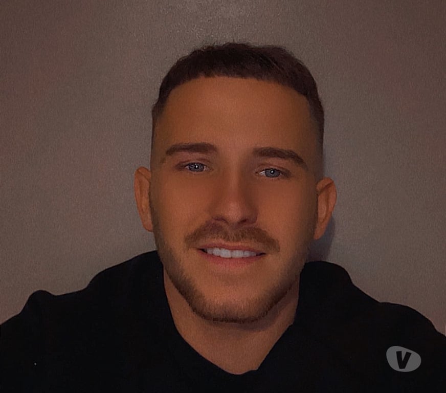  Gay massage Staffordshire Stoke-on-Trent - Photos for Discreet availability