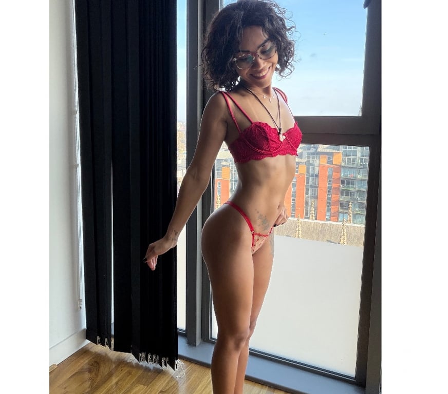 Escorts Glasgow Glasgow City Centre - Glasgow - Photos for Lunna Little Brazilian in the city✨❤️