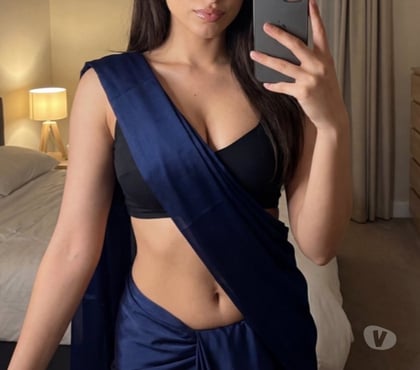 Escorts Slough Town Centre Slough - Photos for Hello I’m from islambad Pakistani country service no rush