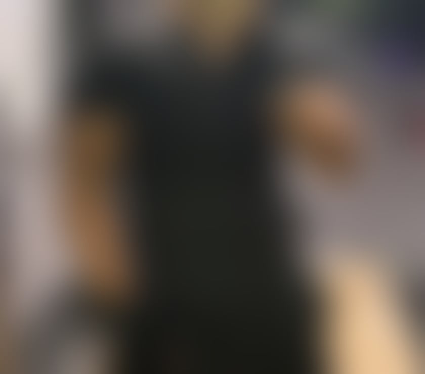 Escorts East London Redbridge - Photos for Available for females