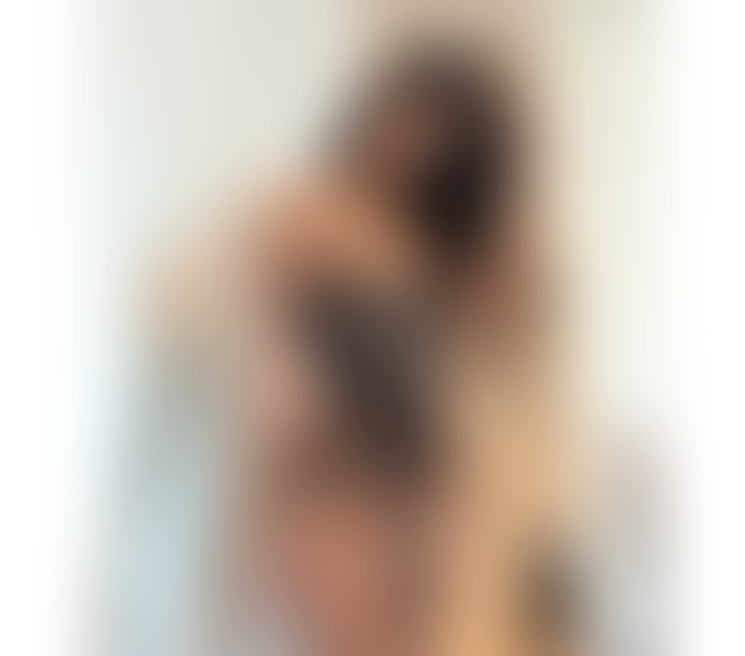 Escorts Barking and Dagenham Barking - Barking and Dagenham - Photos for skinny Brazilian curly girl with big butt