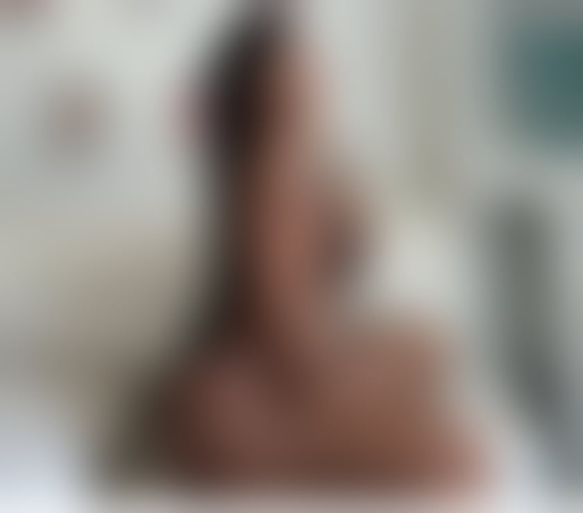 Escorts North West London Camden - Photos for 👙🫦Sara LATINAS Companion ! NEW IN THE UK🫦👙