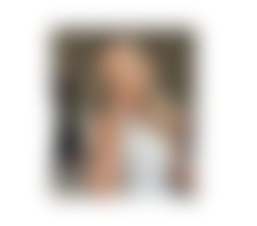 Lora 🆕 beautiful 💋 Class GIRL 🥂